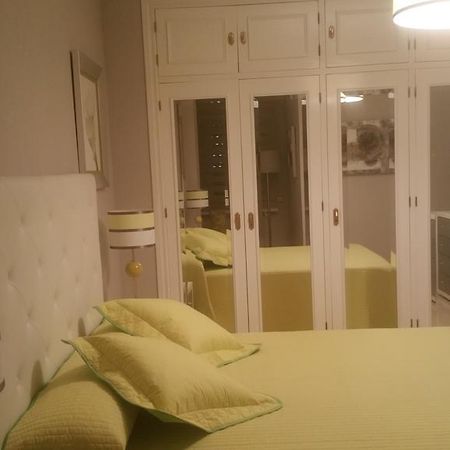 Apartamento Eduardo Dato Sevilla Dış mekan fotoğraf