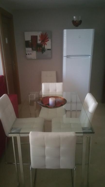 Apartamento Eduardo Dato Sevilla Dış mekan fotoğraf