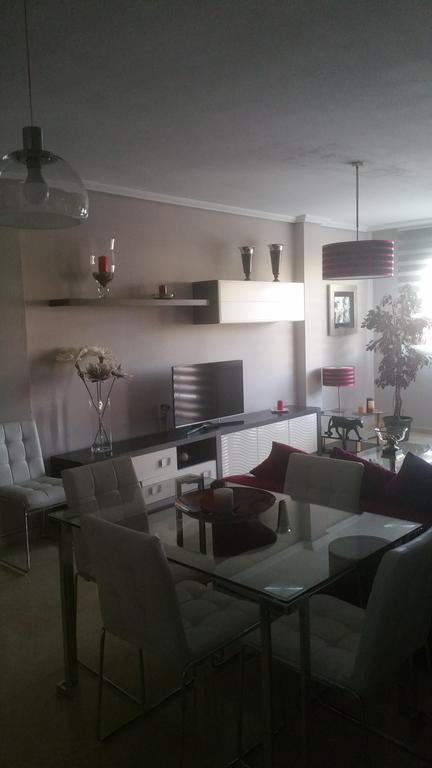 Apartamento Eduardo Dato Sevilla Dış mekan fotoğraf