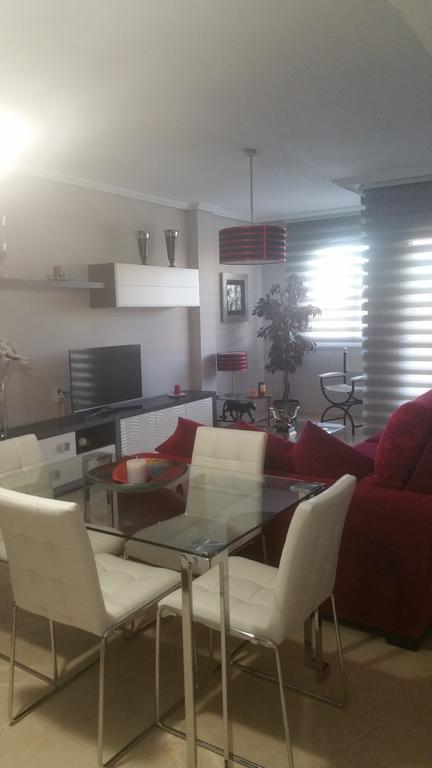 Apartamento Eduardo Dato Sevilla Dış mekan fotoğraf
