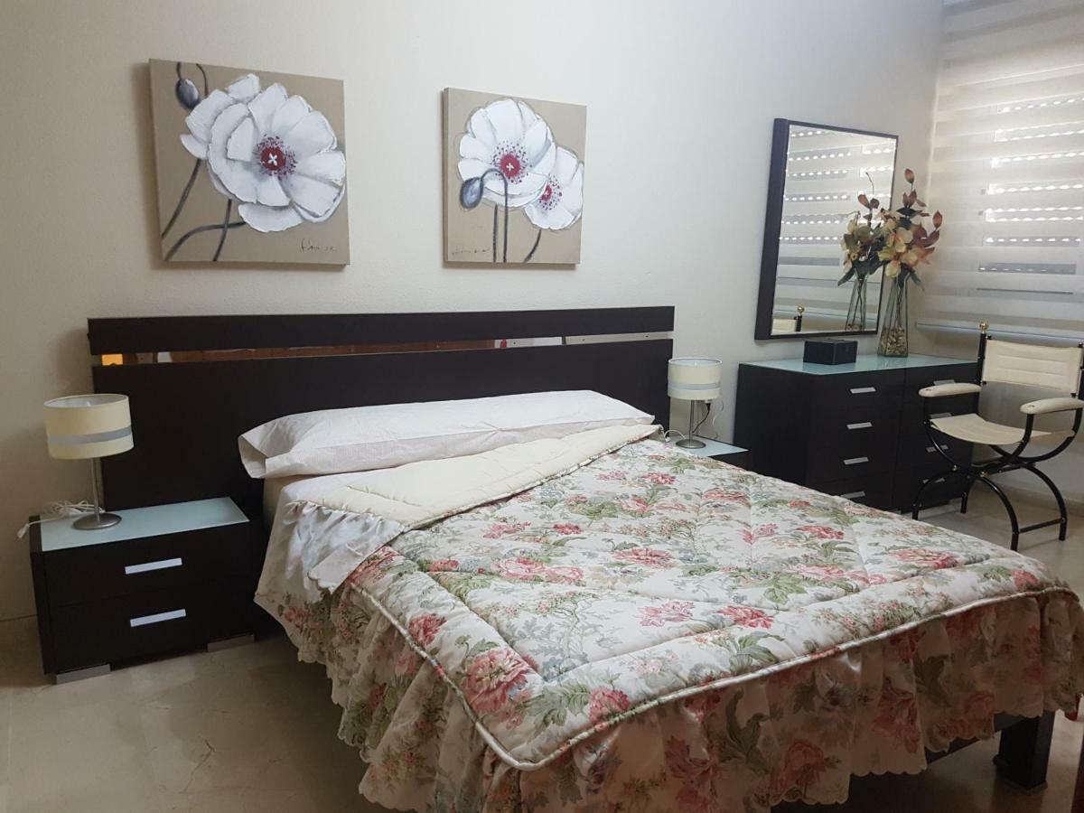 Apartamento Eduardo Dato Sevilla Dış mekan fotoğraf